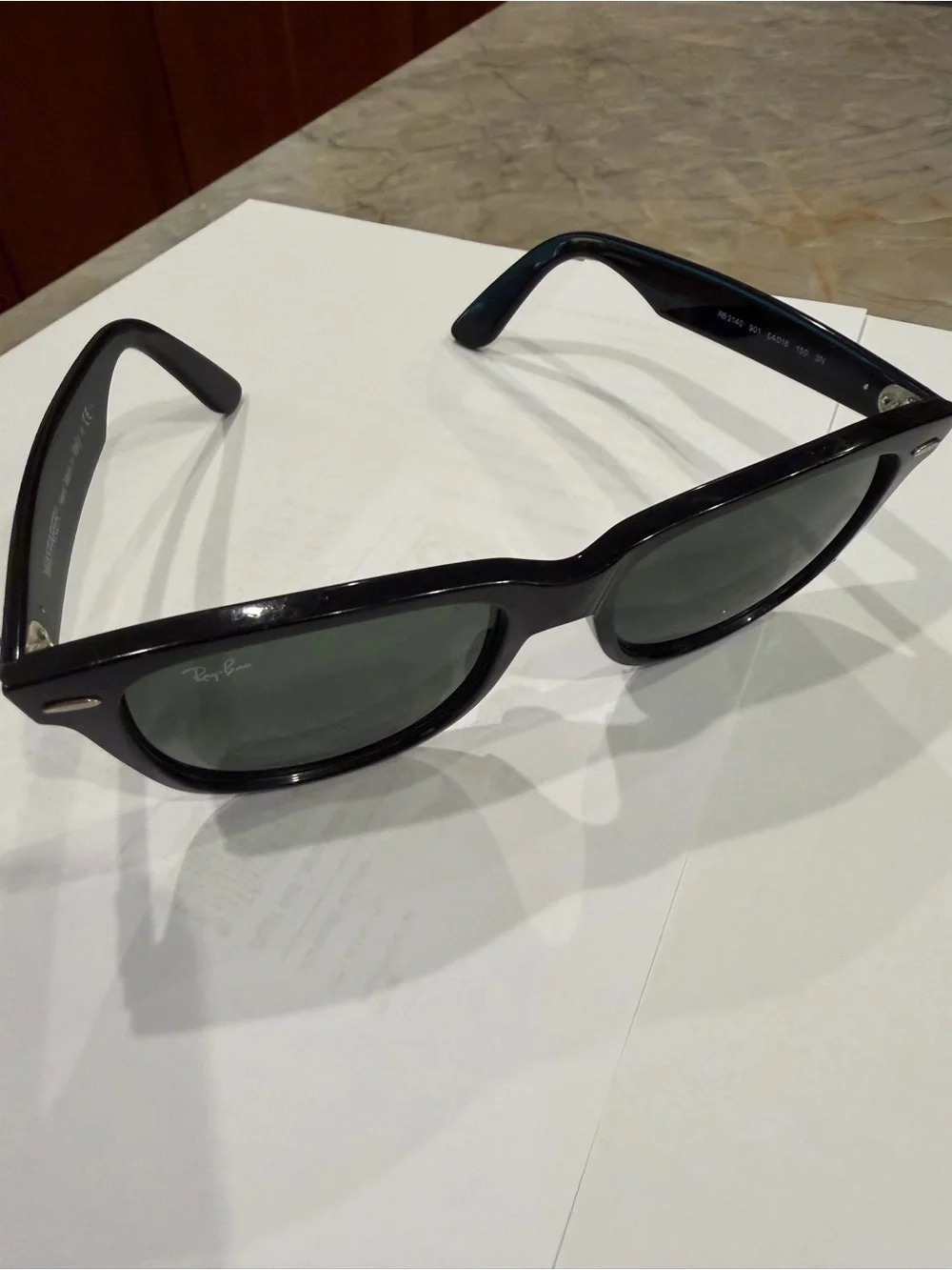 Ray-Ban Black Wayfarer Sunglasses with Dark Green Lenses